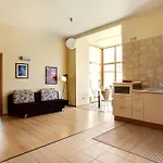 #stayhere - Cozy & Comfy 1bdr Old Town