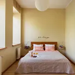 #stayhere - Cozy & Comfy 1bdr Old Town